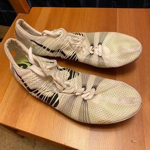 Men’s 11 Nike Zoom Victory 2 Track Spikes